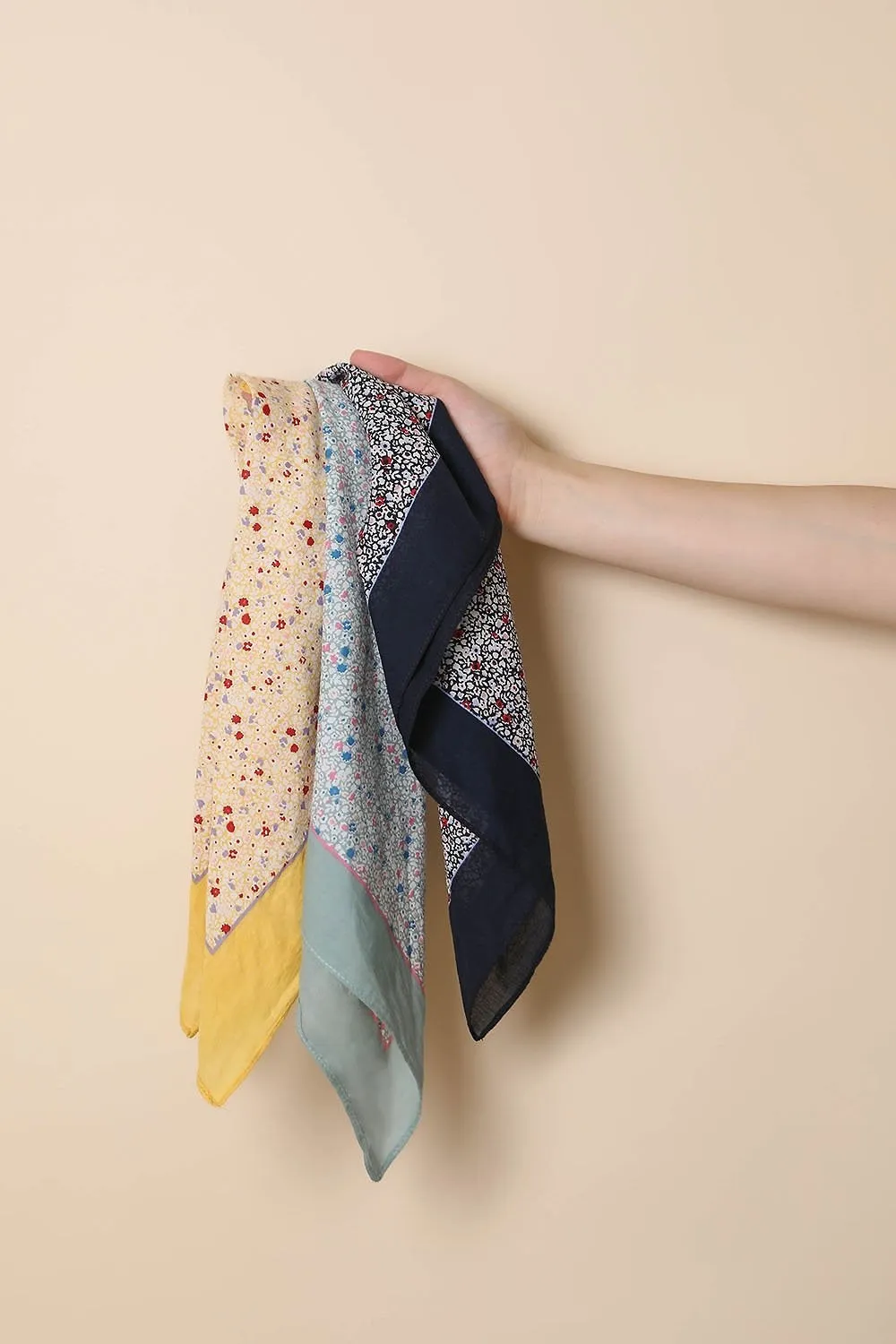Ditsy Floral Bandana