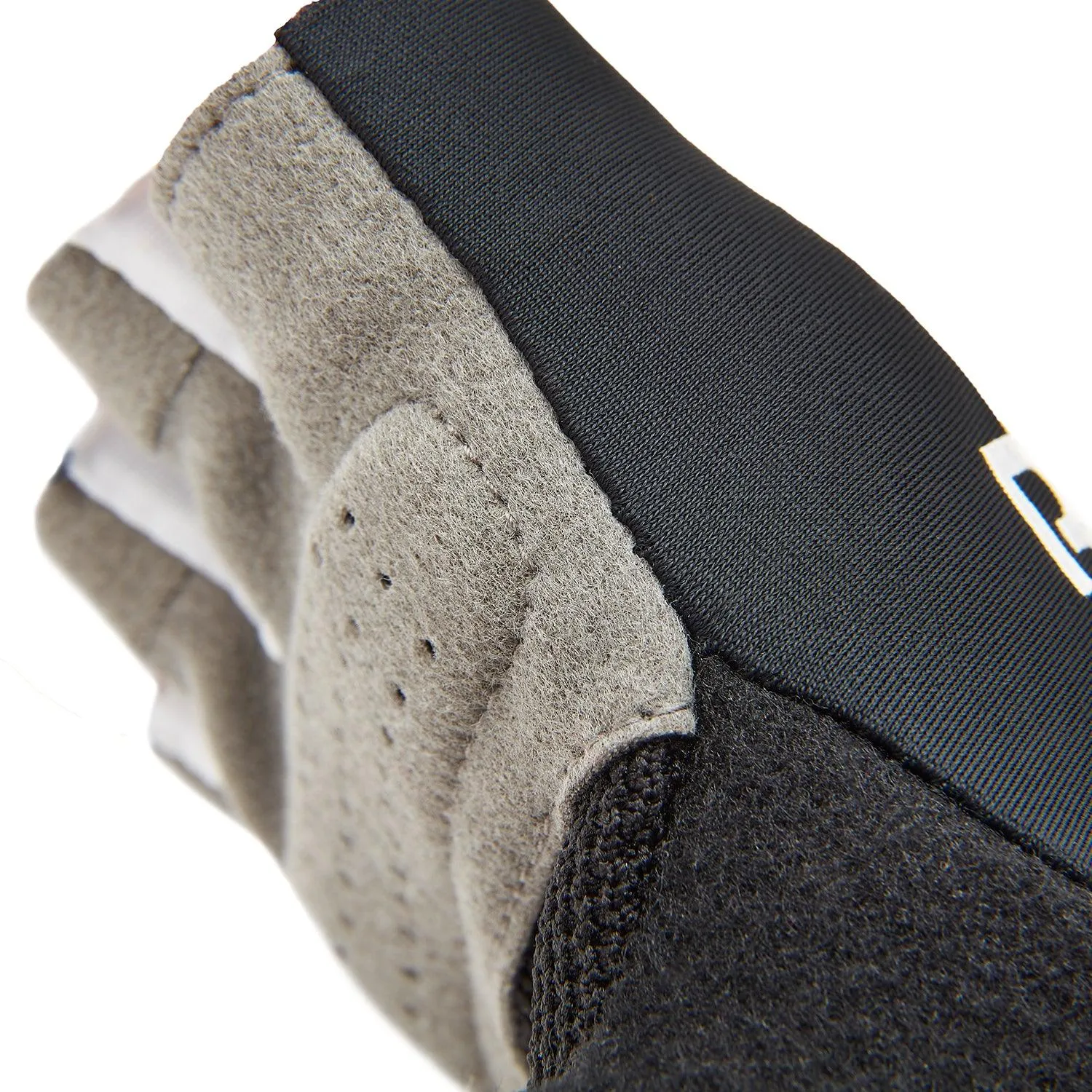 Reebok Fitness Gloves in Black