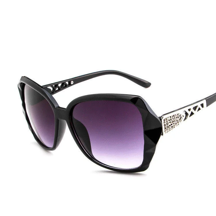 Retro 60's Mod Fashion Sunglasses.