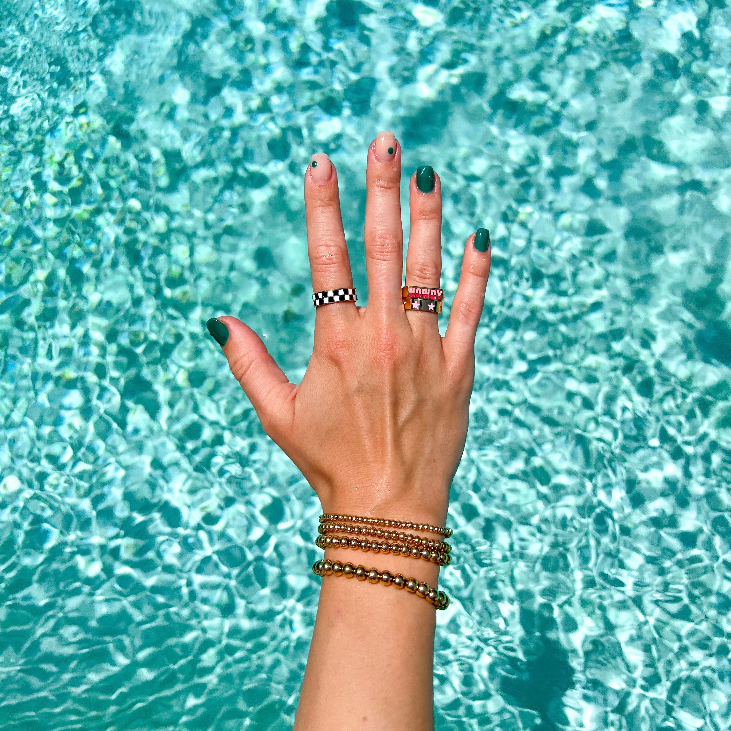 Seaside Stretch Bracelet Gold